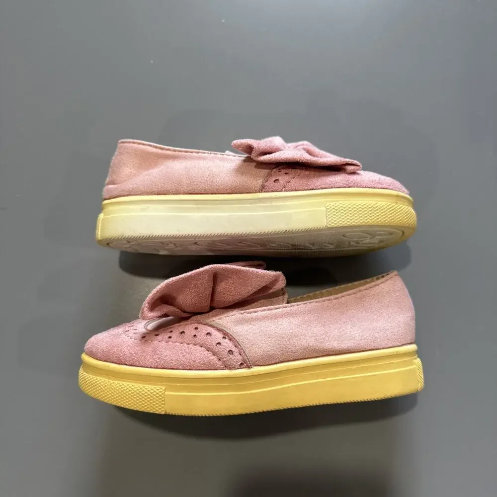 Lot of 2 pairs Toddler Girls Size 9 Faux Suede Shoes Sam Edelman Twin Bunny